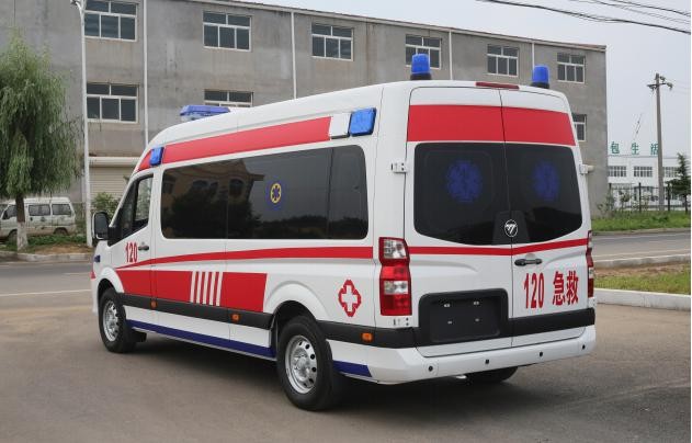 张北县出院转院救护车